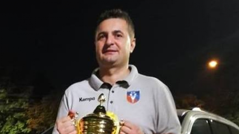 Florentin Pera, primul trofeu cu TSKA Moscova; a intrerupt sirul de 7 cupe consecutive castigate de Rostov Don