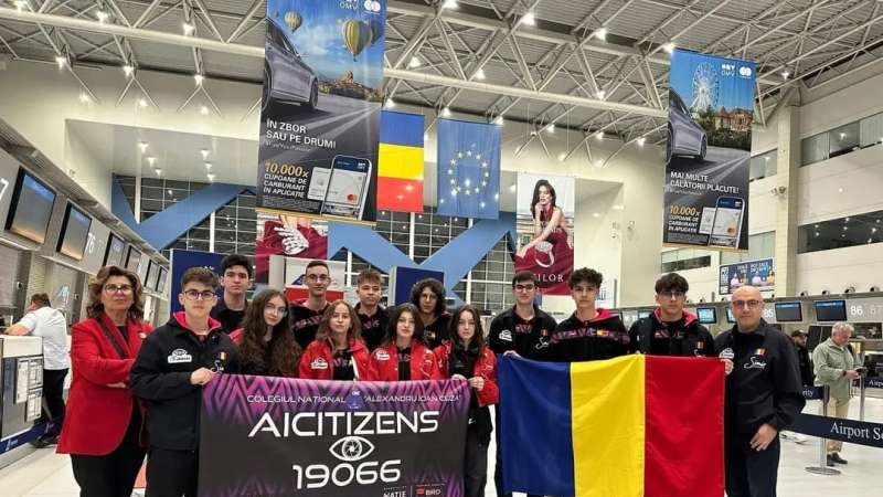 Echipa de robotica AICitizen a Colegiului Alexandru Ioan Cuza din Focsani a castigat Campionatul Mondial de robotica First Tech Challenge